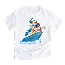 Load image into Gallery viewer, Tshirt| cruise friends
