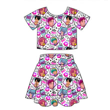 Load image into Gallery viewer, Boy Pop| v line set (PREORDER 3-4 wk tat)
