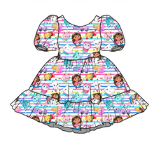 Load image into Gallery viewer, G doll house stripe
